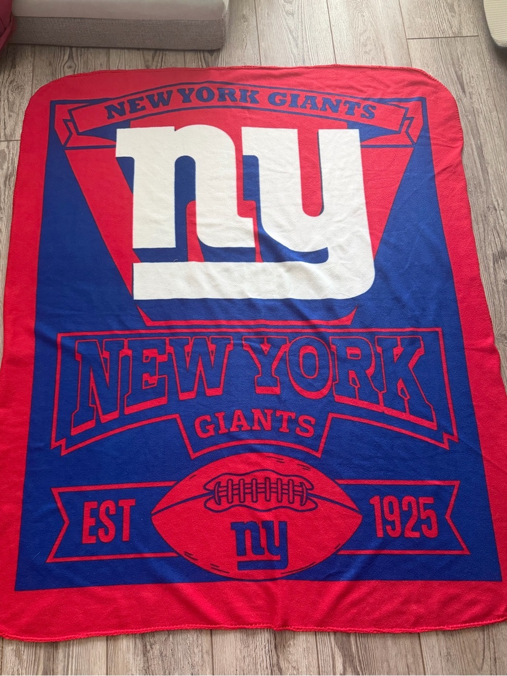 New York Giants Licensed NFL Fleece Throw Blanket Gameday Tailgate